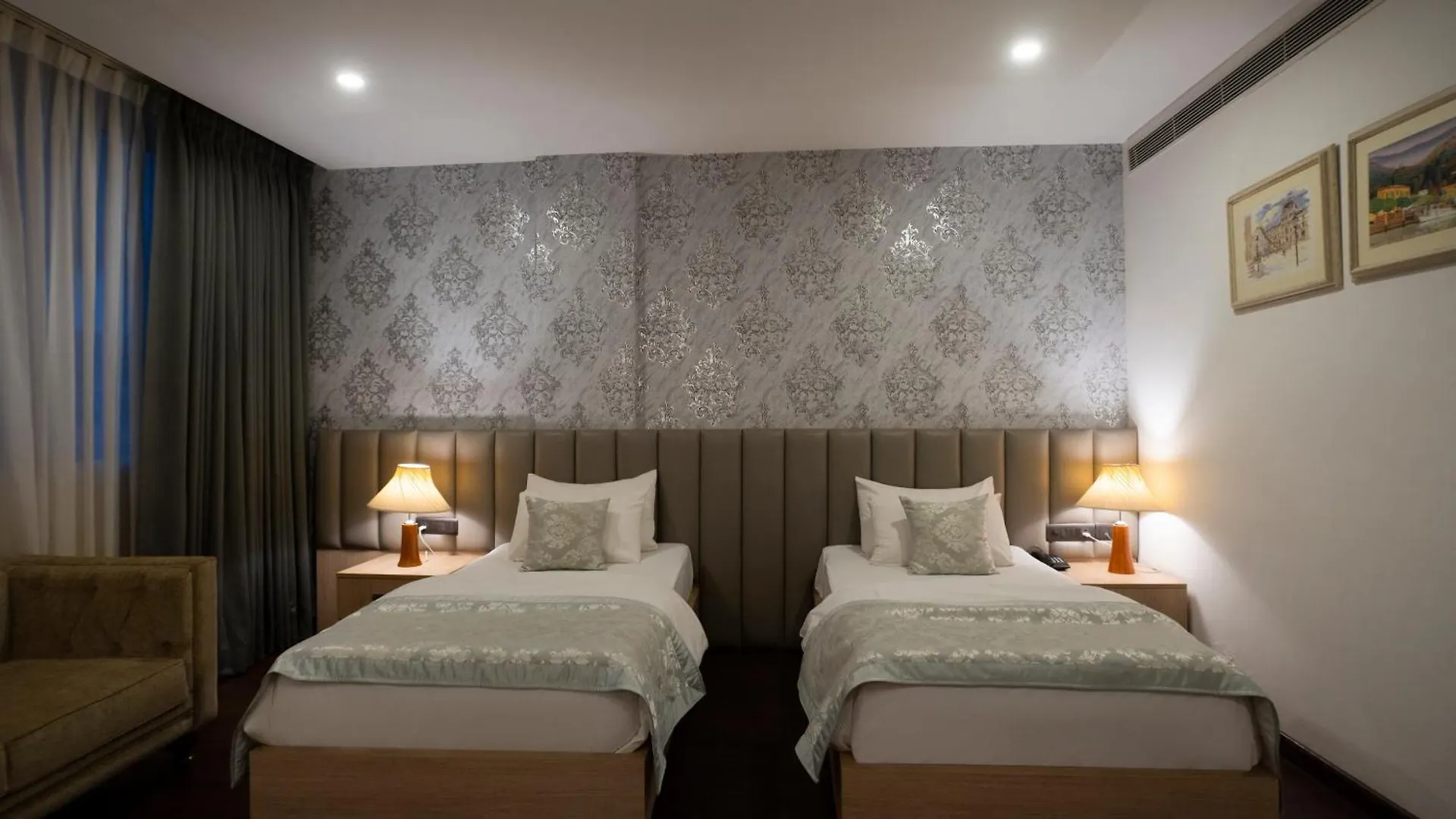 The Woodbury Hotel Gurgaon